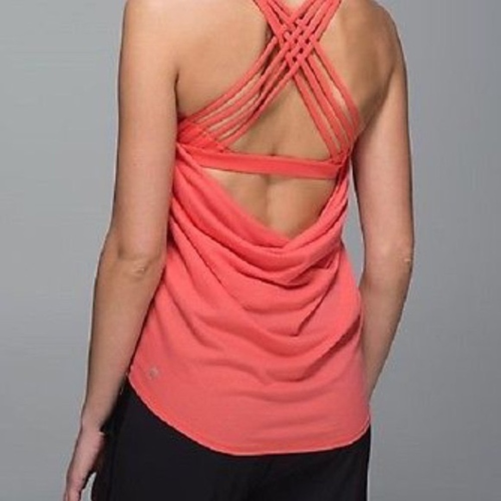 Lululemon Wild tank size 6 in atomic coral